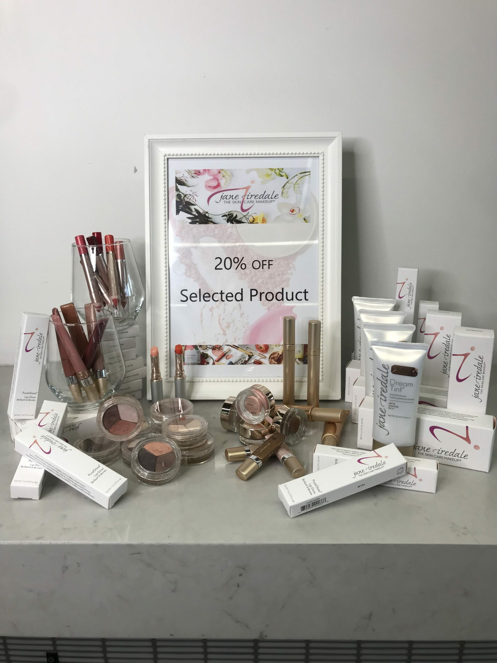 20% off Make-Up Jane Iredale